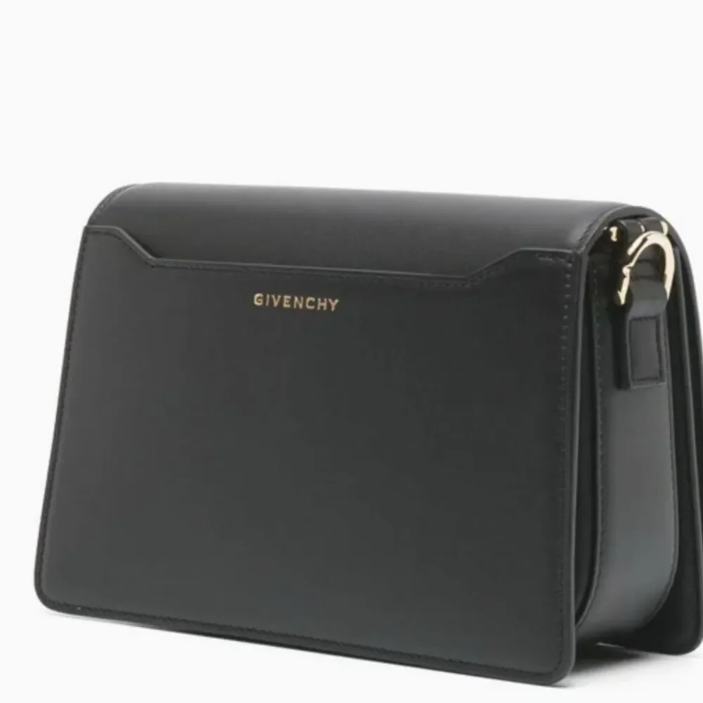 Givenchy 4G Medium Black Leather Crossbody Bag Women's Luxury - Picture 5 of 8